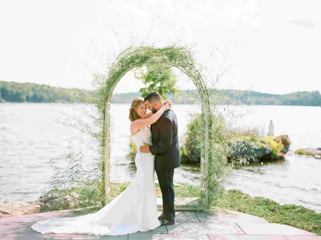 Outdoor wedding theme Photo