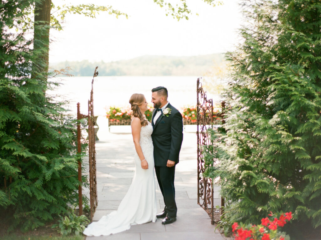 Utilize Our Comprehensive Wedding Planning Services